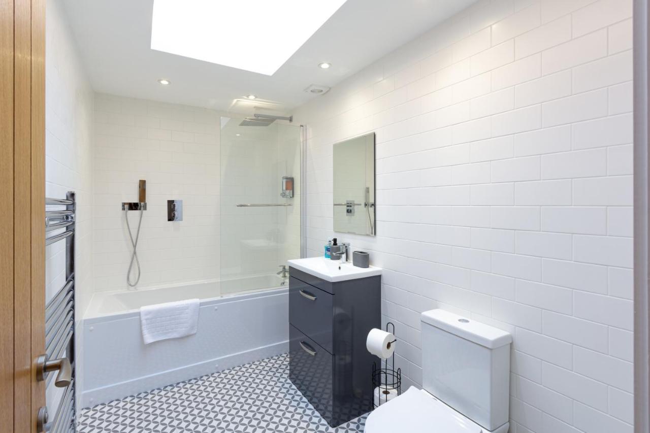 Regent Grand Penthouse Apartment Brighton ภายนอก รูปภาพ